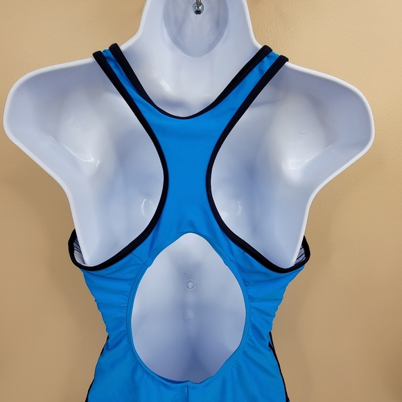 NWOT Adidas One Piece Swimsuit Size Large - Picture 5 of 12